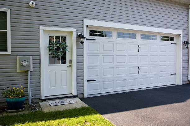 24/7 Emergency Garage Door Panel Replacement experts in McClure, PA